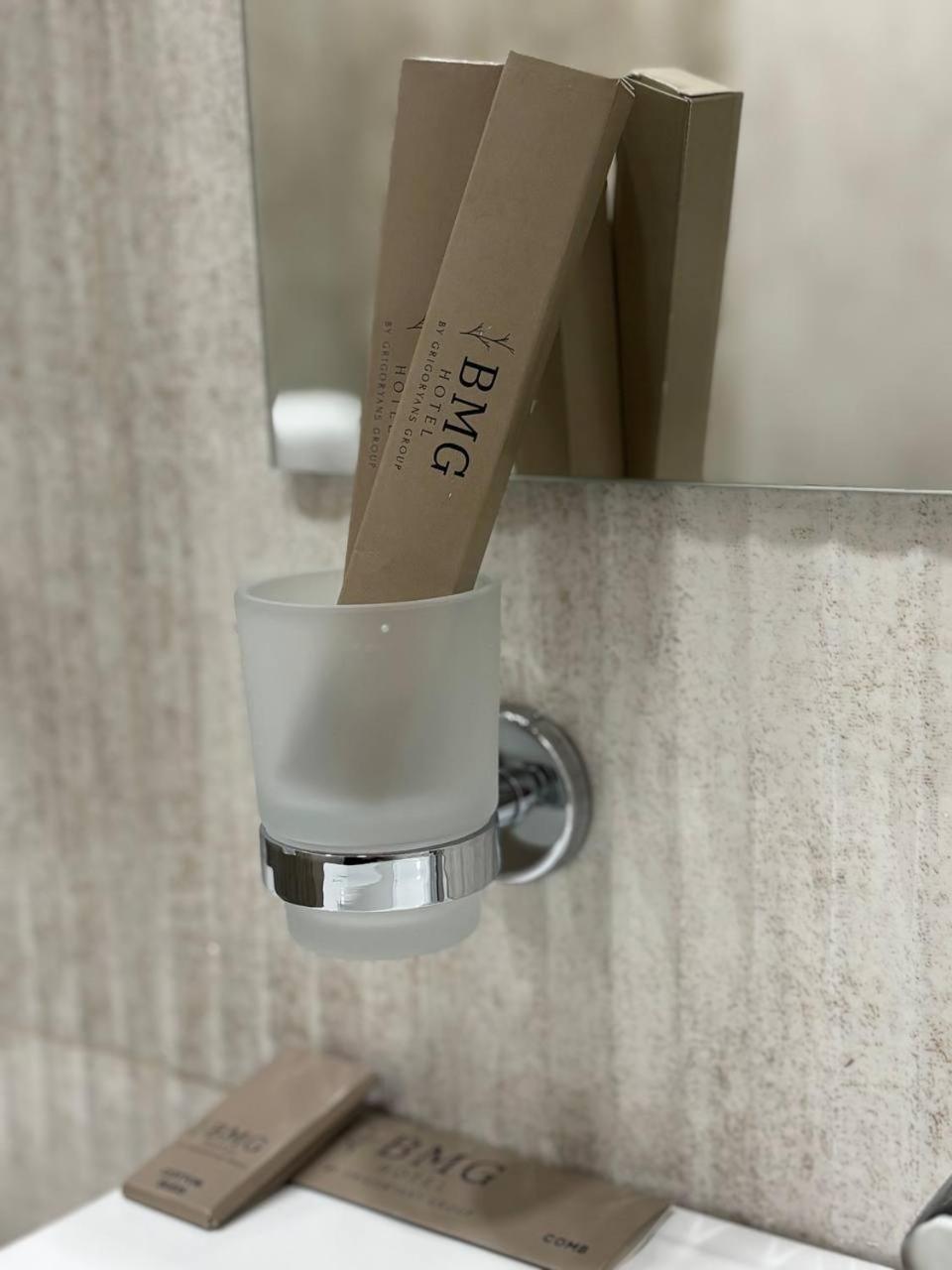 Bmg Hotel By Grigoryans Group Goris Exteriör bild